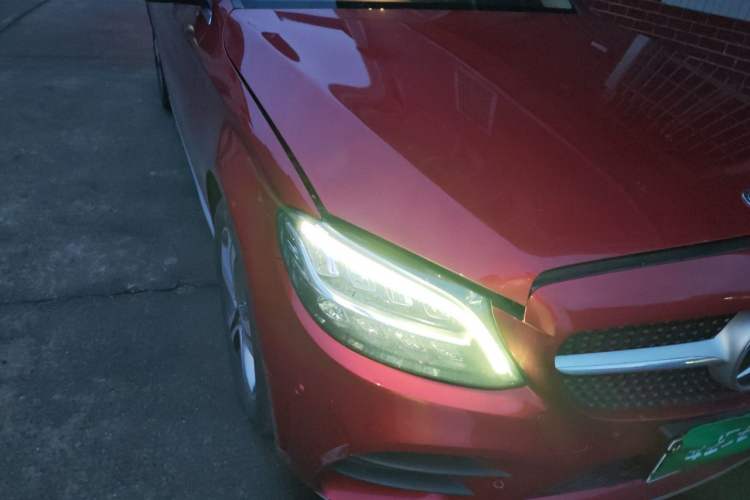 Used Mercedes-Benz C-Class 2019 Restyled C 260 L Sport Edition Right Front Headlight