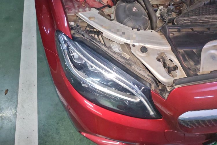 Used Mercedes-Benz C-Class 2019 Restyled C 260 L Sport Edition Right Front Headlight
