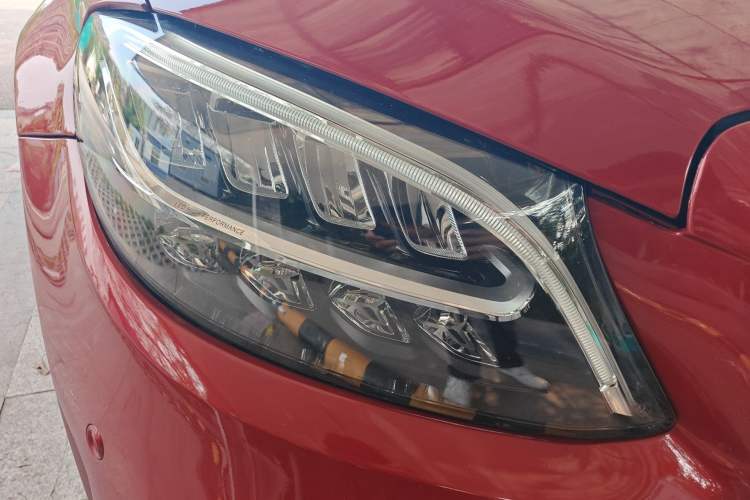 Used Mercedes-Benz C-Class 2019 C 260 Sport Edition Right Front Headlight