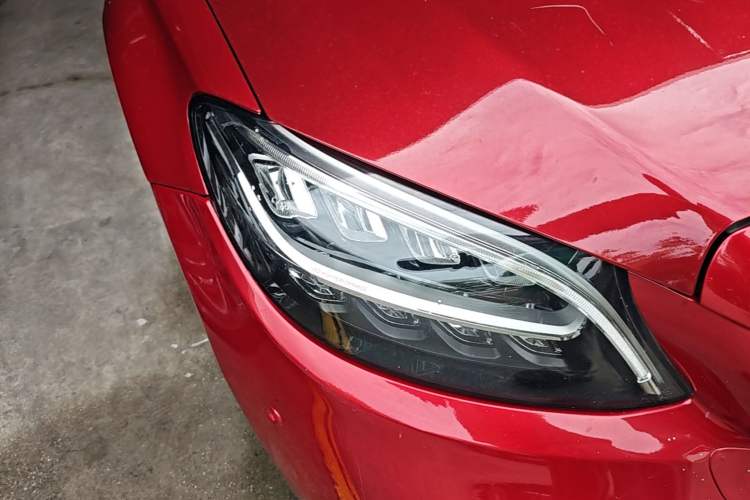 Used Mercedes-Benz C-Class 2019 C 180 L Fashion Edition Sport Version Right Front Headlight