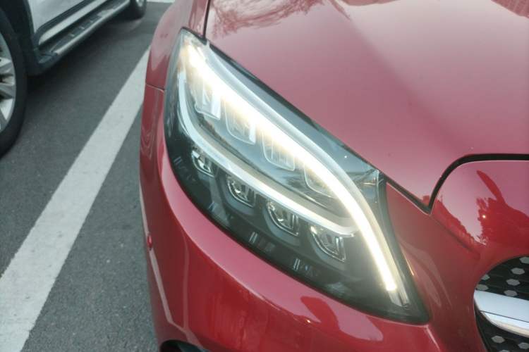 Used Mercedes-Benz C-Class 2019 C 260 L Sport Edition Right Front Headlight