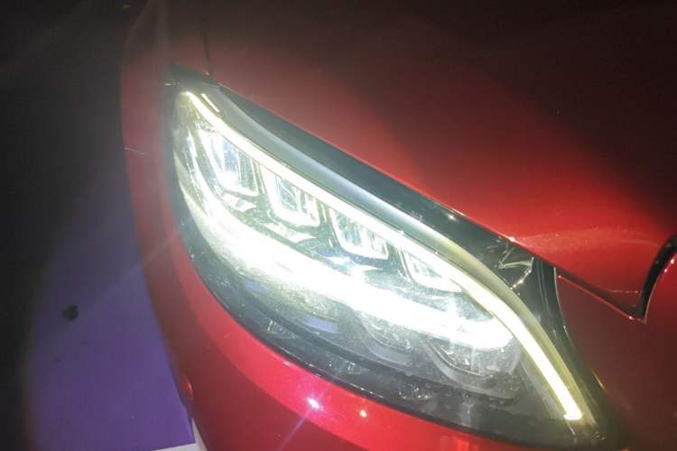 Used Mercedes-Benz C-Class 2019 C 260 Coupe Right Front Headlight