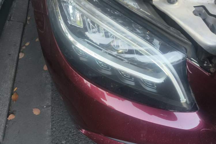 Used Mercedes-Benz C-Class 2019 Restyled C 260 L Sport Edition Right Front Headlight