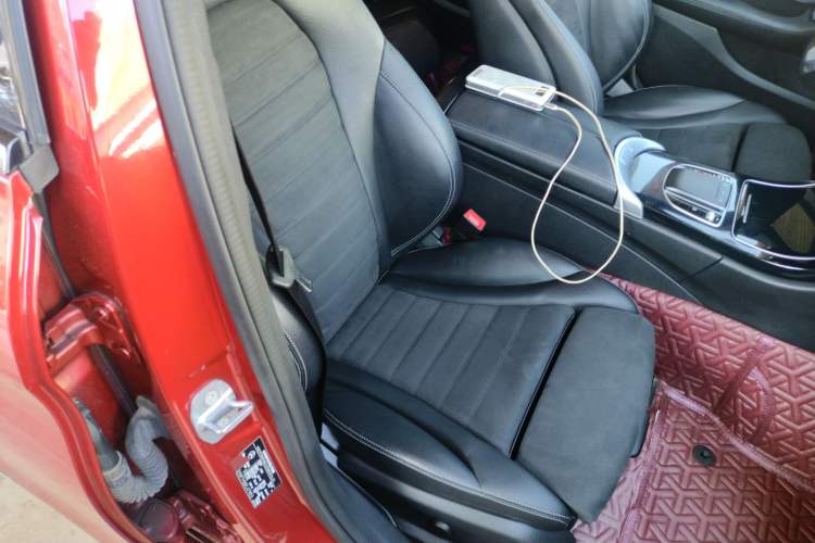 Used Mercedes-Benz C-Class 2019 C 260 Sport Edition Right Front Seat
