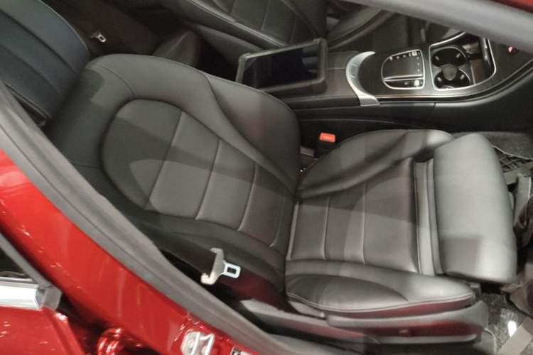 Used Mercedes-Benz C-Class 2019 Restyled C 260 L Sport Edition Right Front Seat