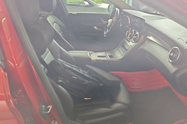 Used Mercedes-Benz C-Class 2019 C 180 L Fashion Edition Sport Version Right Front Seat