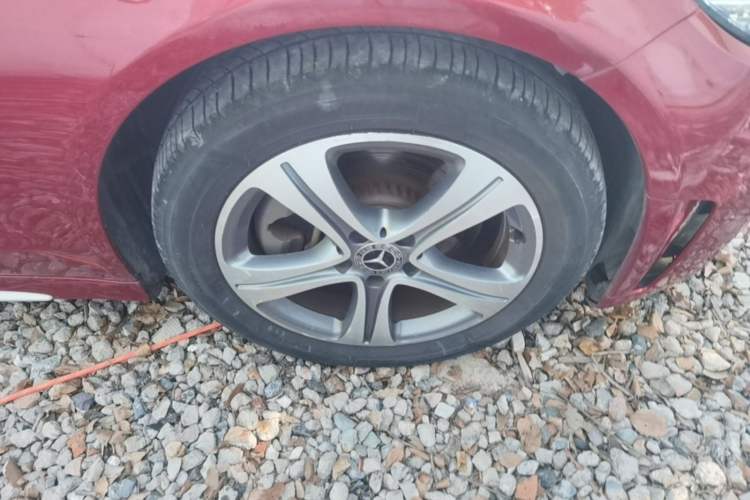 Used Mercedes-Benz C-Class 2019 C 260 L Sport Edition Right Front Wheel Hub
