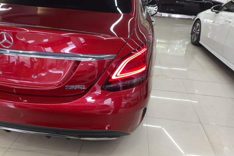 Used Mercedes-Benz C-Class 2019 C 180 L Fashion Edition Sport Version Right Rear Taillight