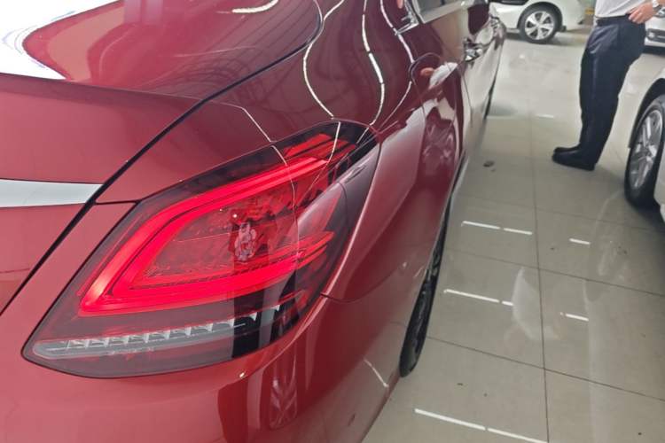 Used Mercedes-Benz C-Class 2019 C 180 L Fashion Edition Sport Version Right Rear Taillight