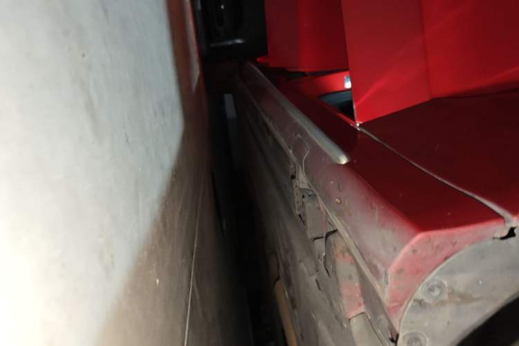 Used Mercedes-Benz C-Class 2019 C 180 L Fashion Edition Sport Version Right Side Sill