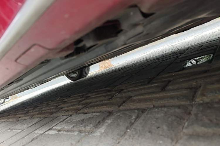 Used Mercedes-Benz C-Class 2019 C 260 L Sport Edition Right Side Sill