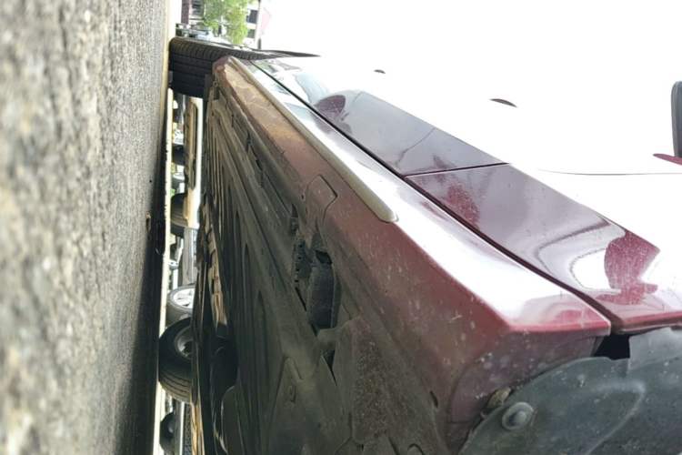 Used Mercedes-Benz C-Class 2019 C 260 L Sport Edition Right Side Sill