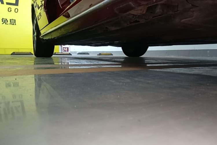 Used Mercedes-Benz C-Class 2019 C 180 L Fashion Edition Sport Version Right Side Sill