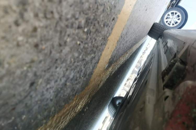 Used Mercedes-Benz C-Class 2019 C 260 L Sport Edition Right Side Sill
