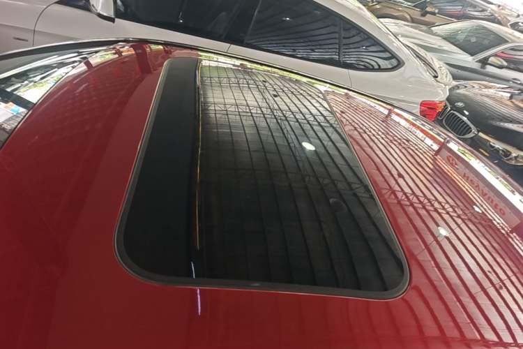 Used Mercedes-Benz C-Class 2019 C 260 Sport Edition Roof