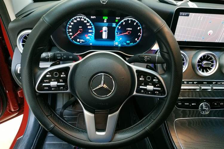 Used Mercedes-Benz C-Class 2019 C 260 Estate Steering Wheel