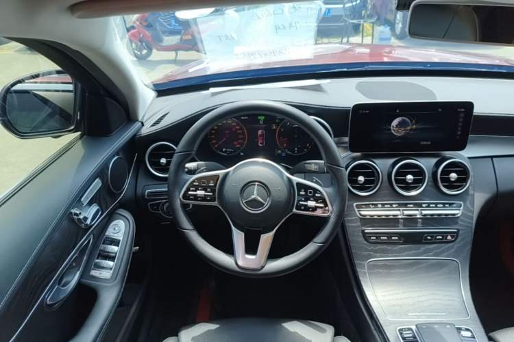 Used Mercedes-Benz C-Class 2019 Restyled C 260 L Sport Edition Steering Wheel