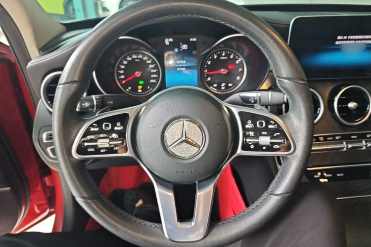 Used Mercedes-Benz C-Class 2019 C 180 L Fashion Edition Sport Version Steering Wheel