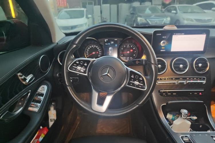 Used Mercedes-Benz C-Class 2019 C 180 L Fashion Edition Sport Version Steering Wheel