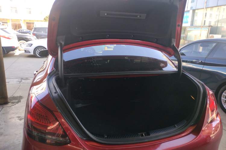 Used Mercedes-Benz C-Class 2019 C 260 Sport Edition Trunk