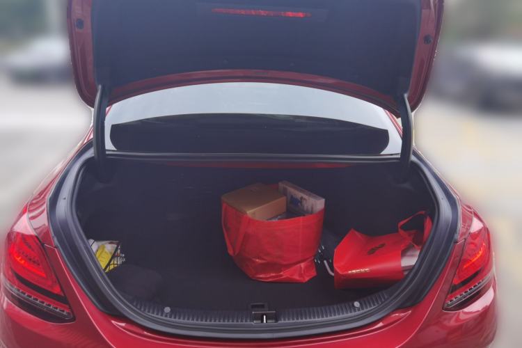 Used Mercedes-Benz C-Class 2019 C 180 L Fashion Edition Sport Version Trunk