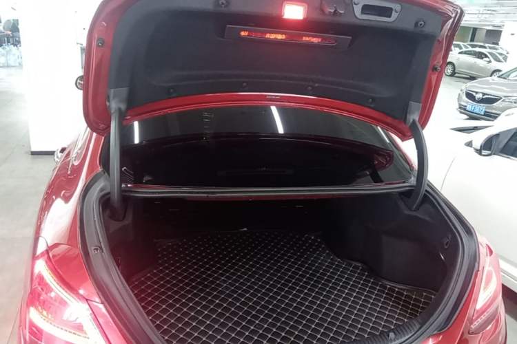 Used Mercedes-Benz C-Class 2019 C 260 L Sport Edition Trunk