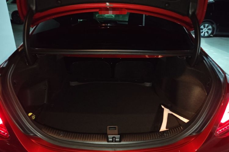 Used Mercedes-Benz C-Class 2019 C 180 L Fashion Edition Sport Version Trunk