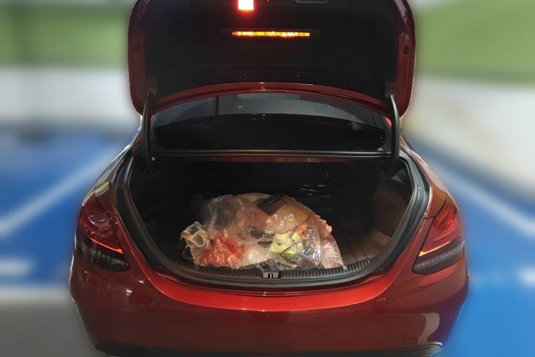 Used Mercedes-Benz C-Class 2019 C 180 L Fashion Model Trunk