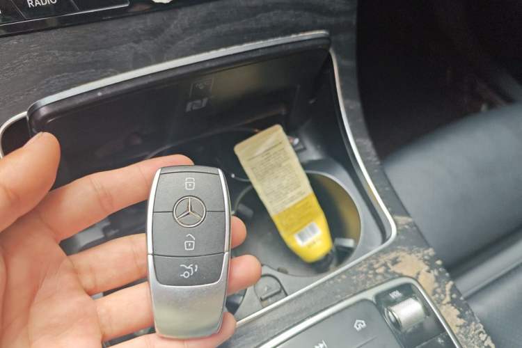 Used Mercedes-Benz C-Class 2019 C 260 L Sport Edition Vehicle Key