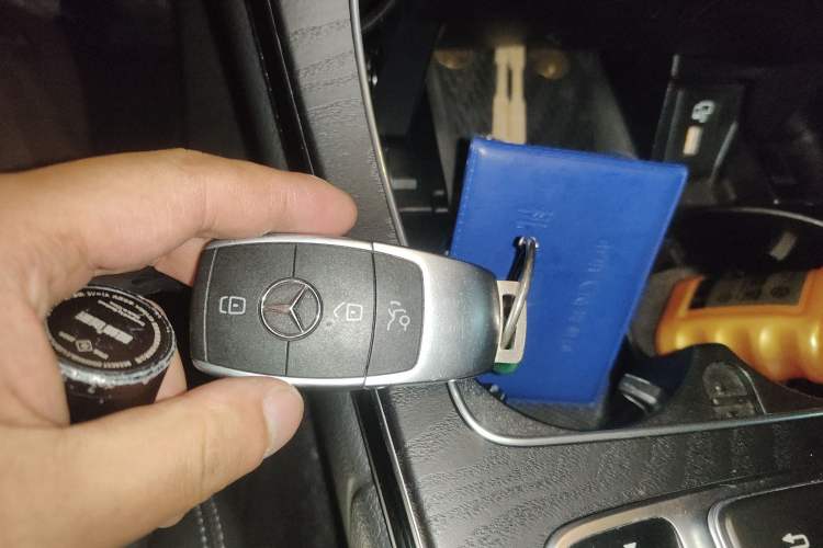 Used Mercedes-Benz C-Class 2019 C 260 Coupe Vehicle Key