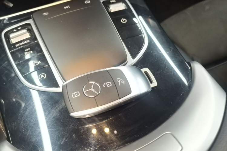 Used Mercedes-Benz C-Class 2019 C 260 Sport Edition Vehicle Key