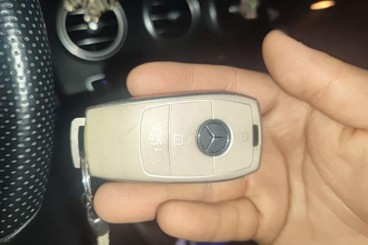 Used Mercedes-Benz C-Class 2019 C 260 Coupe Vehicle Key