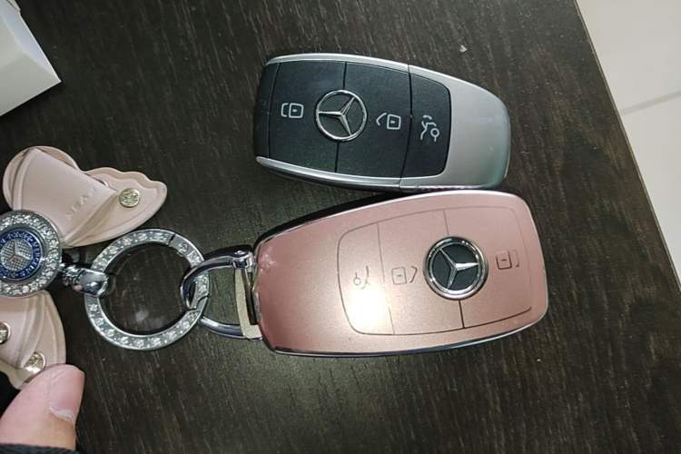 Used Mercedes-Benz C-Class 2019 Restyled C 260 L Sport Edition Vehicle Key