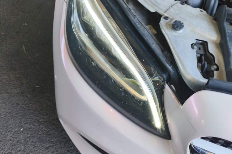 Used Mercedes-Benz C-Class 2019 C 260 L Sport Edition Right Front Headlight