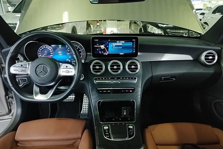 Used Mercedes-Benz C-Class 2019 C 260 Coupe Center Console