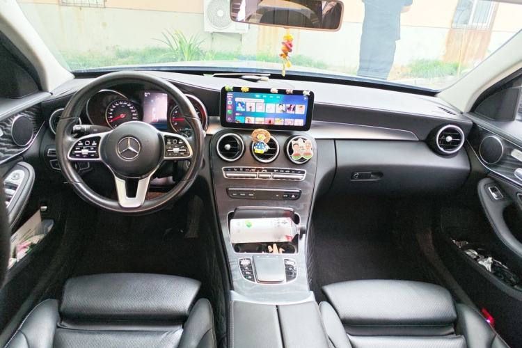 Used Mercedes-Benz C-Class 2019 Restyled C 260 L Sport Edition Center Console