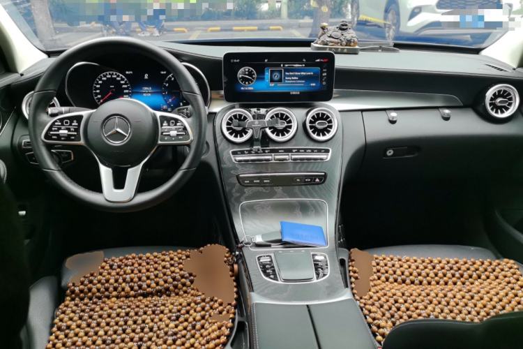 Used Mercedes-Benz C-Class 2019 Restyled C 260 L Sport Edition Center Console