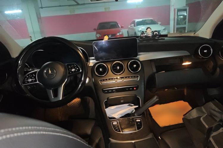 Used Mercedes-Benz C-Class 2019 Restyled C 260 L Sport Edition Center Console