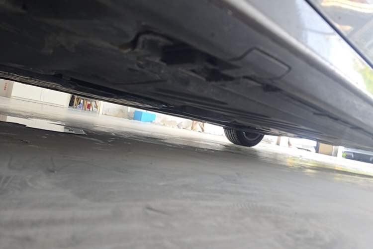 Used Mercedes-Benz C-Class 2019 Restyled C 260 L Sport Edition Chassis Front Left