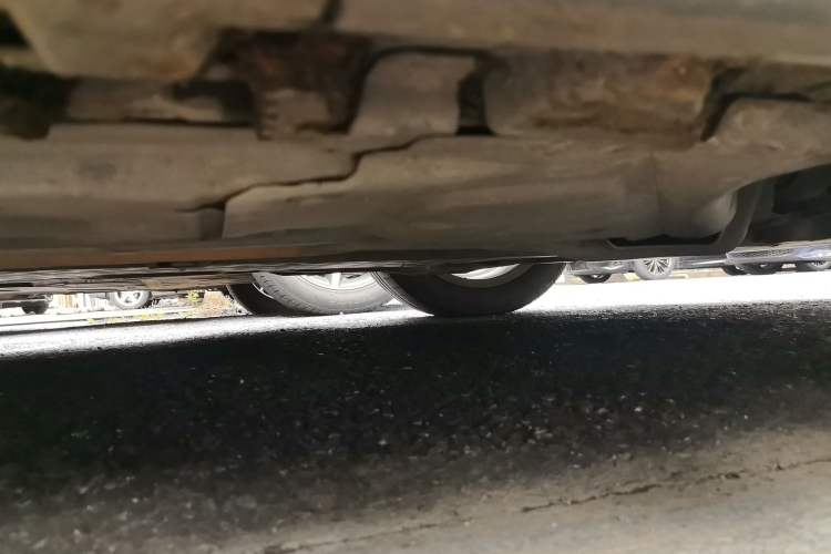 Used Mercedes-Benz C-Class 2019 Restyled C 260 L Sport Edition Chassis Front Right