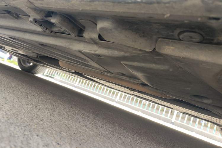 Used Mercedes-Benz C-Class 2019 C 180 L Fashion Edition Sport Version Chassis Front Right