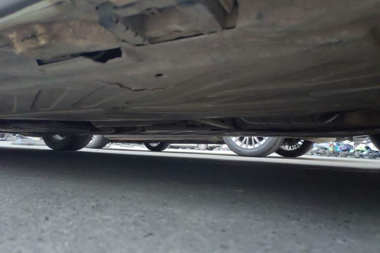 Used Mercedes-Benz C-Class 2019 C 260 Sport Edition Chassis Rear Left