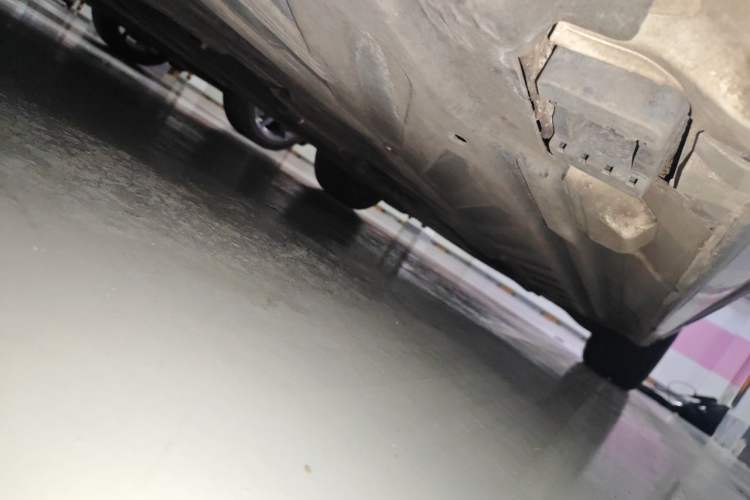 Used Mercedes-Benz C-Class 2019 C 260 Sport Edition Chassis Rear Right