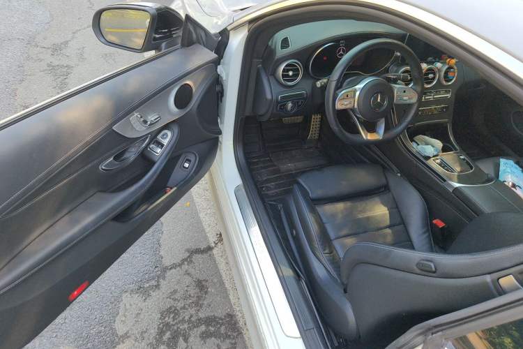 Used Mercedes-Benz C-Class 2019 C 260 Coupe Driver Seat