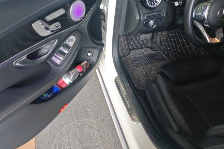 Used Mercedes-Benz C-Class 2019 Updated C 260 L Driver Seat