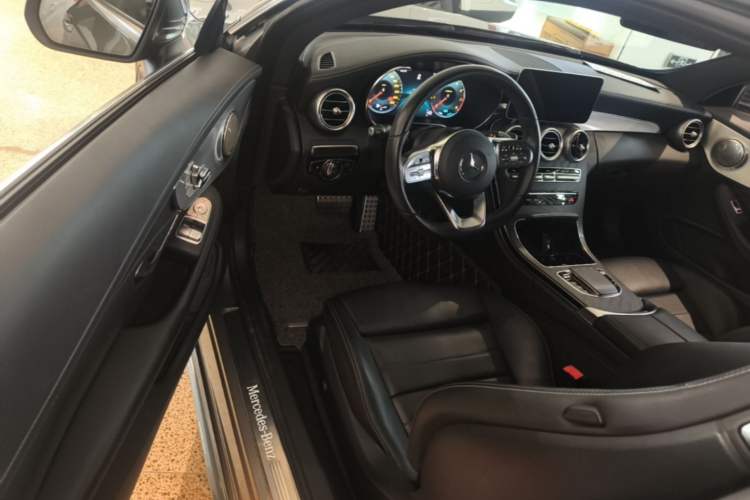 Used Mercedes-Benz C-Class 2019 C 260 Coupe Driver Seat