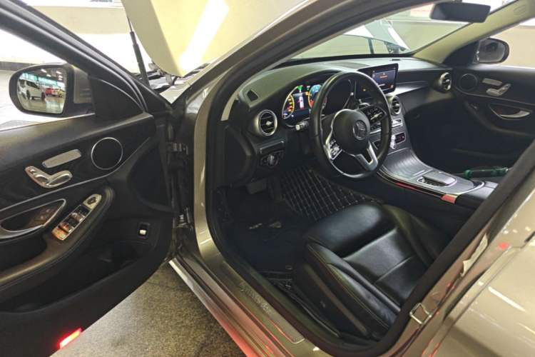 Used Mercedes-Benz C-Class 2019 C 260 Estate Driver Seat