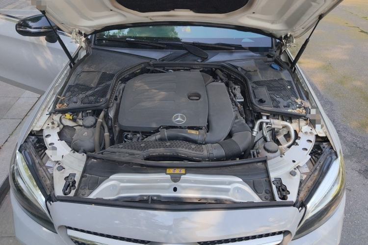 Used Mercedes-Benz C-Class 2019 C 260 Coupe Engine Bay
