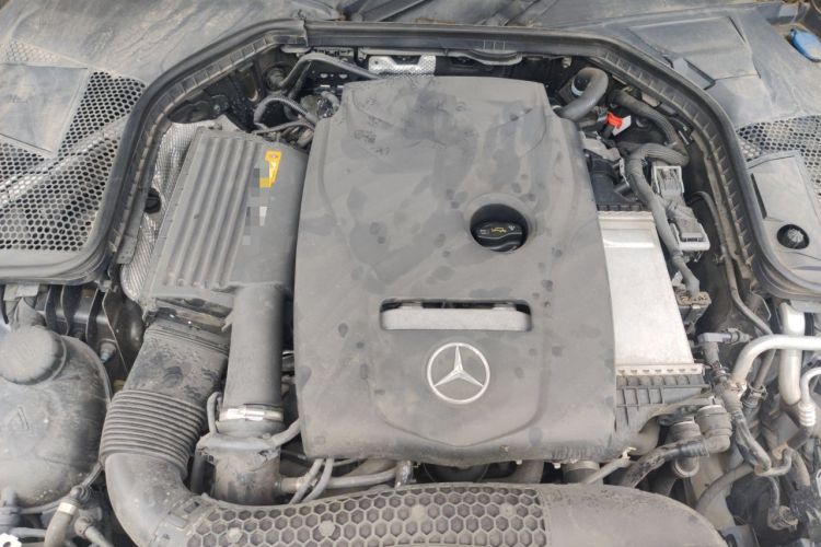 Used Mercedes-Benz C-Class 2019 C 180 L Fashion Edition Sport Version Engine Bay