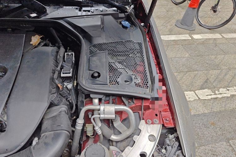 Used Mercedes-Benz C-Class 2019 C 260 Sport Edition Engine Bay Left